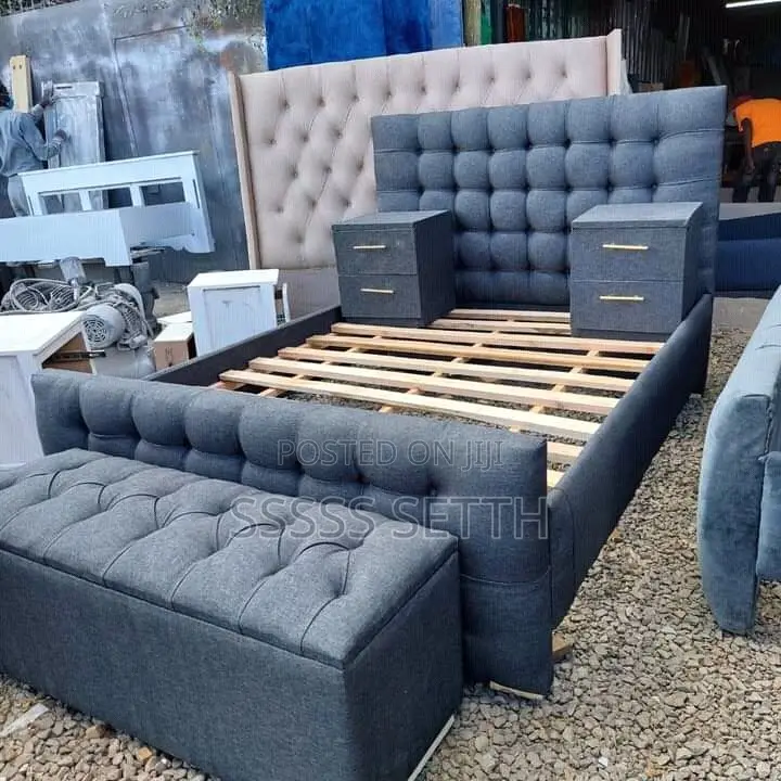 5 by 6 Chester Bed