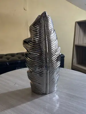 Silver Leaf (Vase)