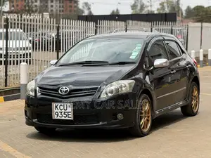 Toyota Auris 2012 Black