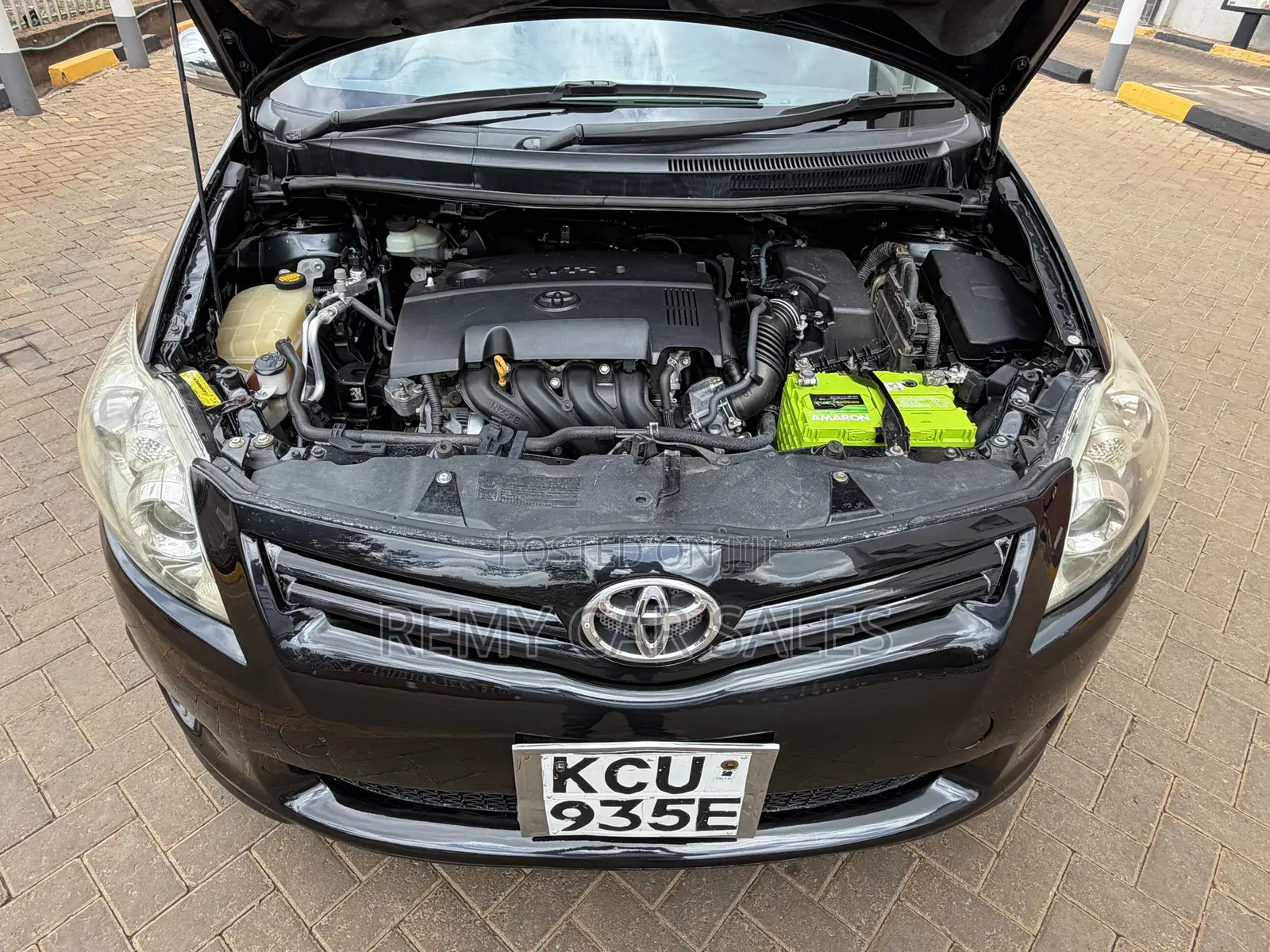 Toyota Auris 2012 Black