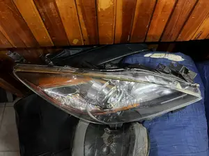 Mazda Axela 2012 Headlight Non