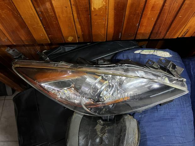 Mazda Axela 2012 Headlight Non - main view