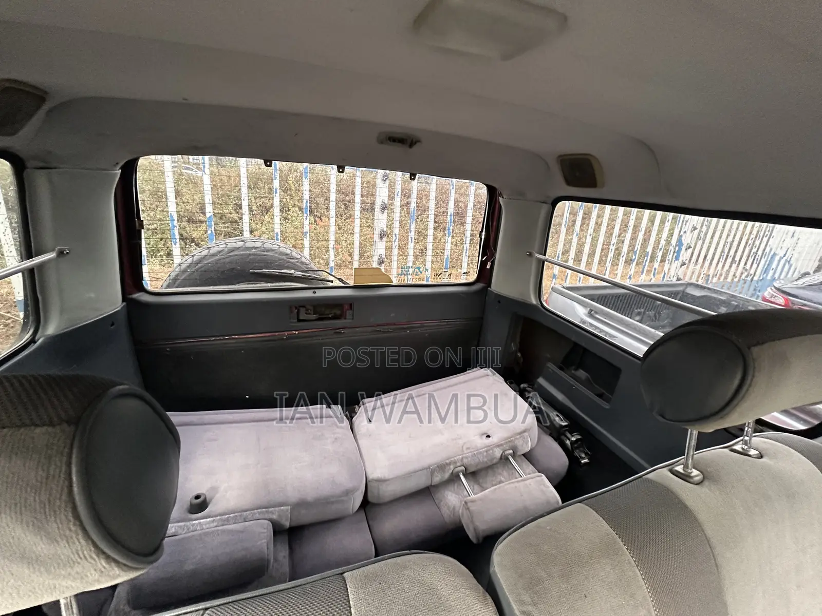 Toyota Land Cruiser 1992 Red
