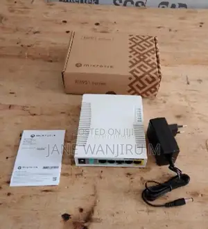 Powerful MikroTik RB951Ui-2HnD Internet Router
