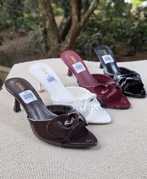 *Glossy Bowtie Slip-on Heels* - main view