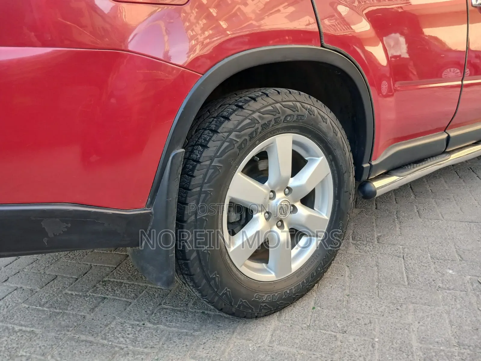 Nissan X-Trail 2009 Red