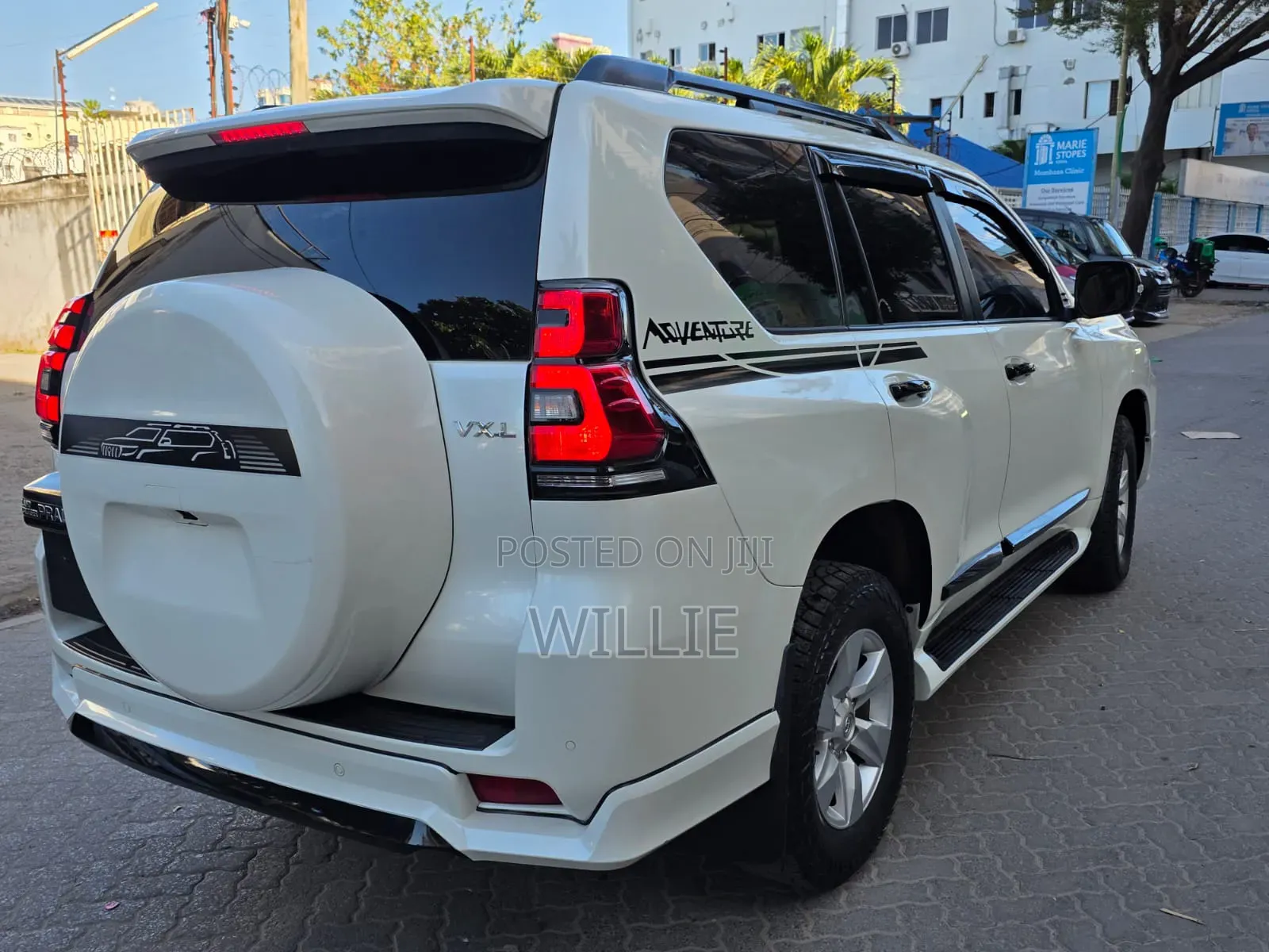 Toyota Land Cruiser Prado 2018 White