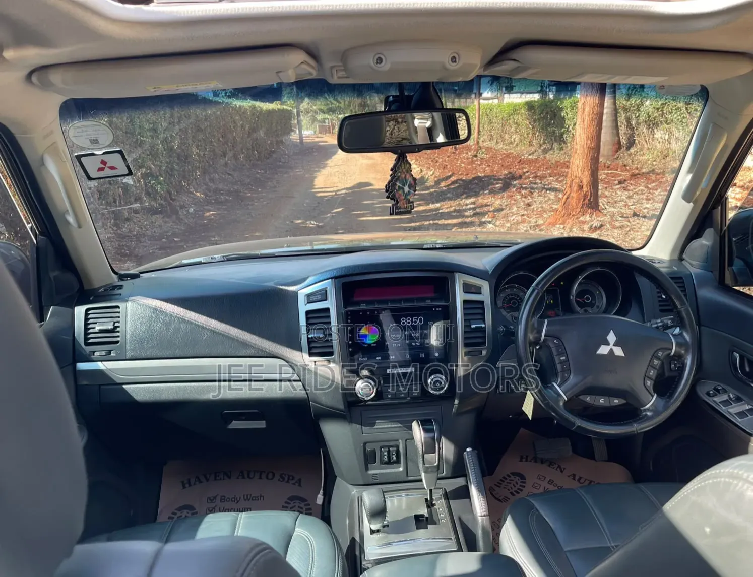 Mitsubishi Pajero 2016 Matt Black