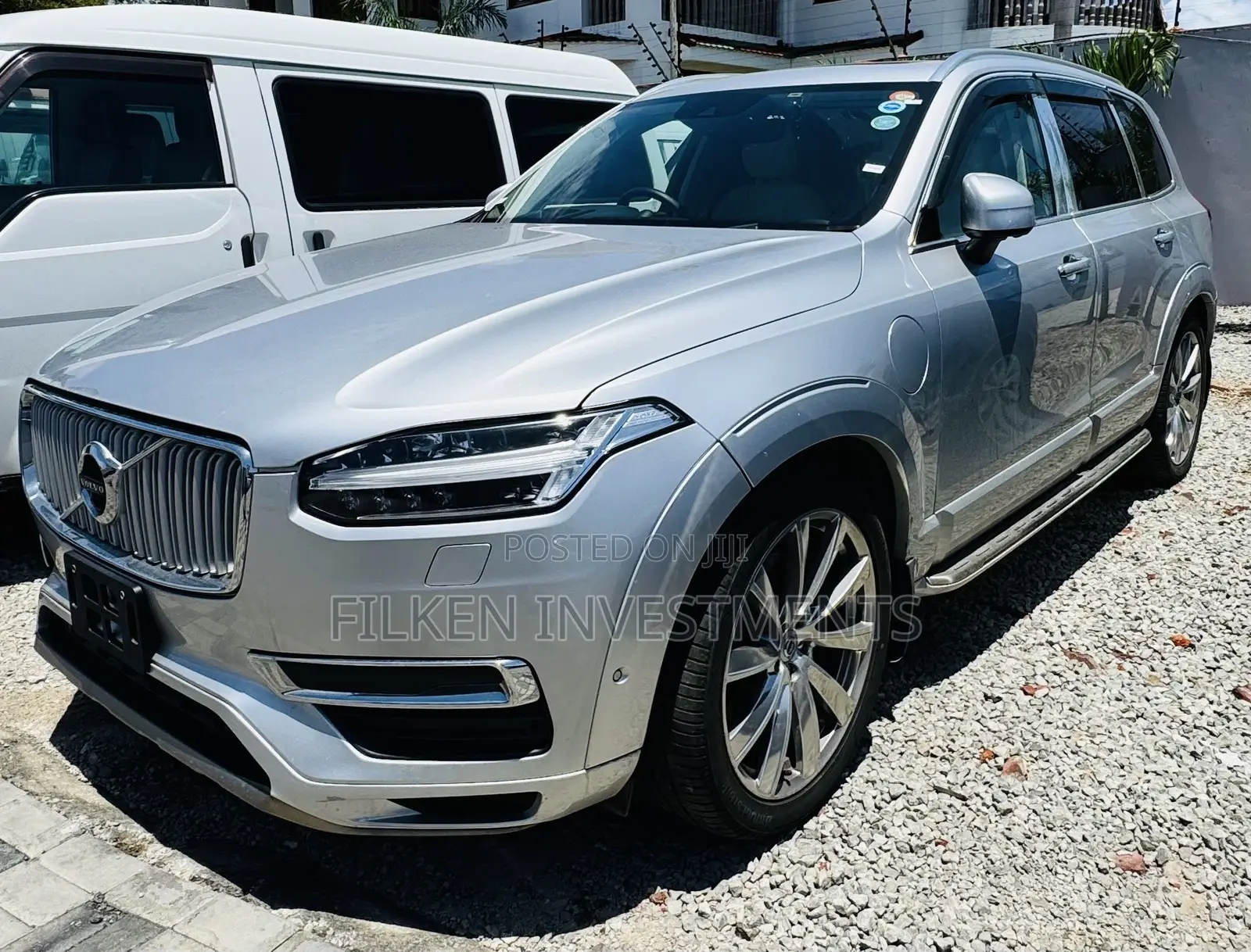 Volvo XC90 2020 Silver