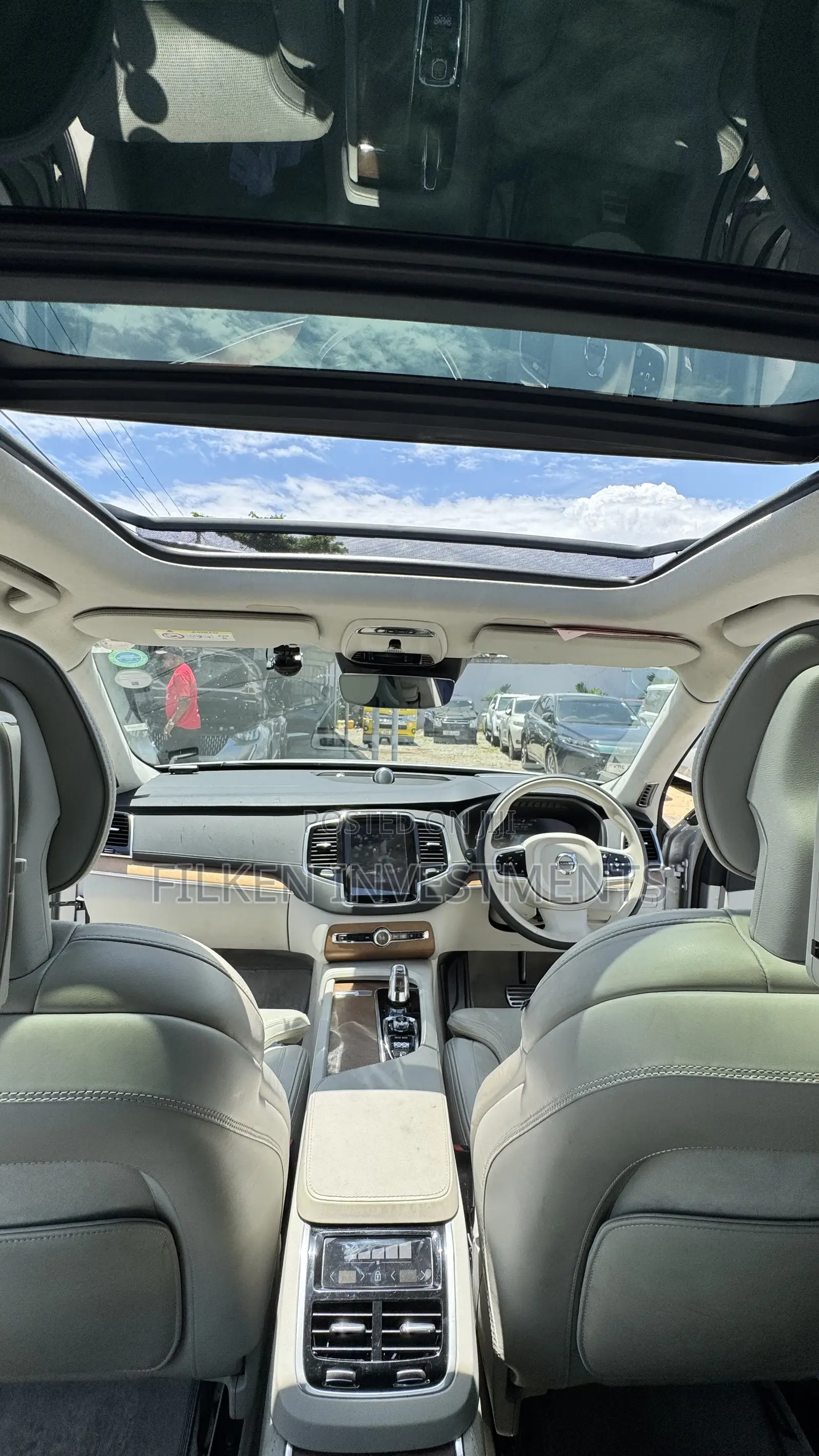 Volvo XC90 2020 Silver