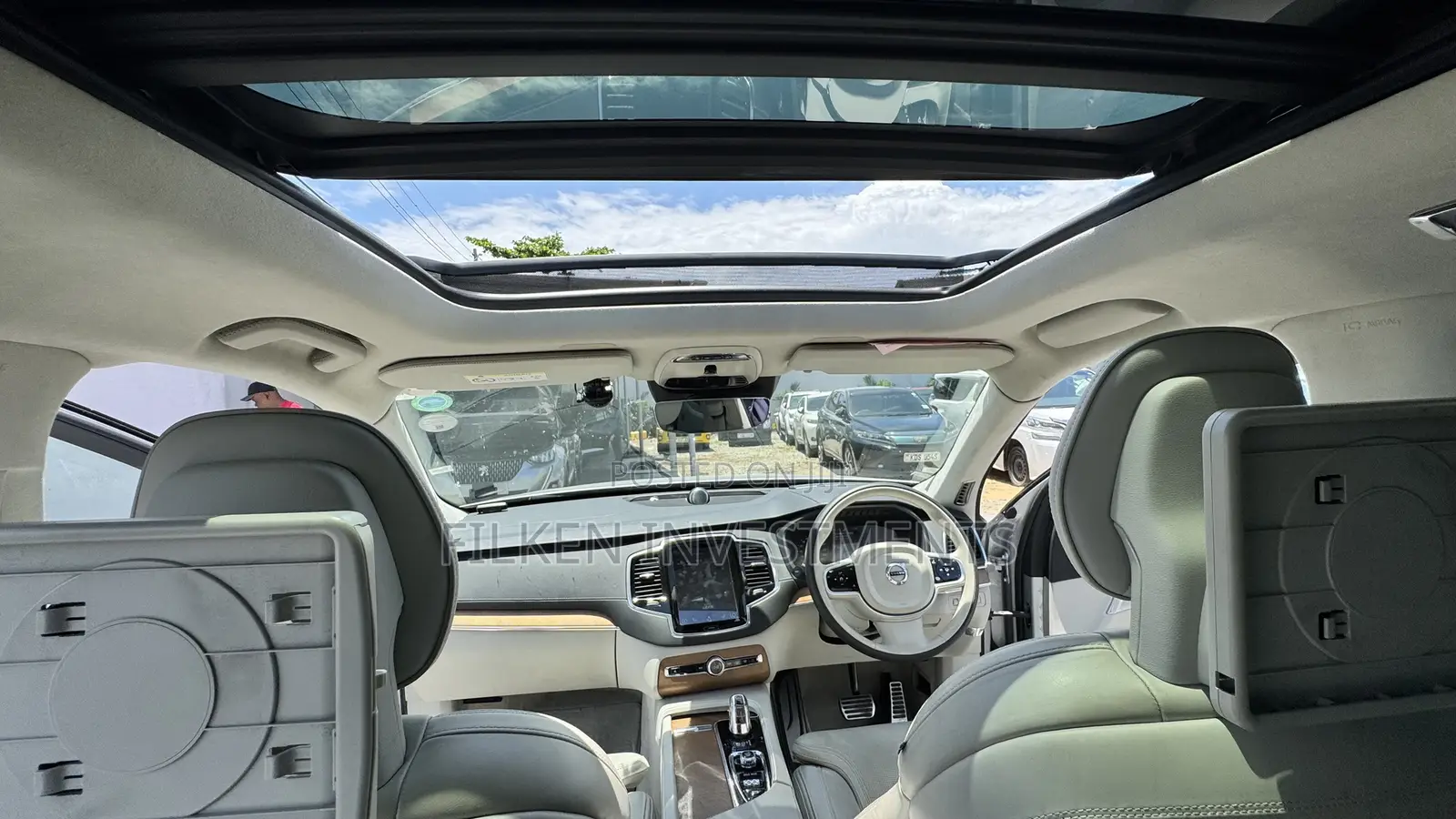Volvo XC90 2020 Silver