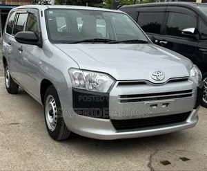 Toyota Probox 1.5 DX Comfort 2WD 2021 Silver