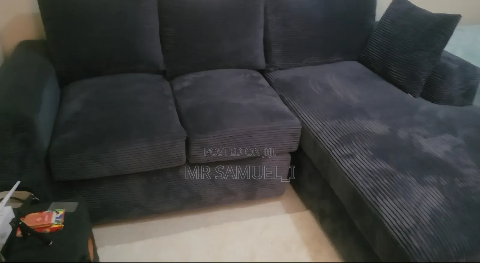 L Seat Chair