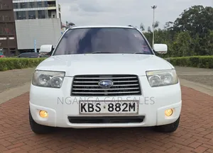 Subaru Forester 2005 White