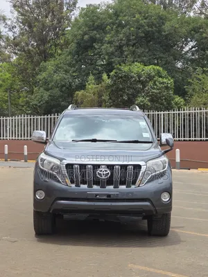 Toyota Land Cruiser Prado 2015 Gray
