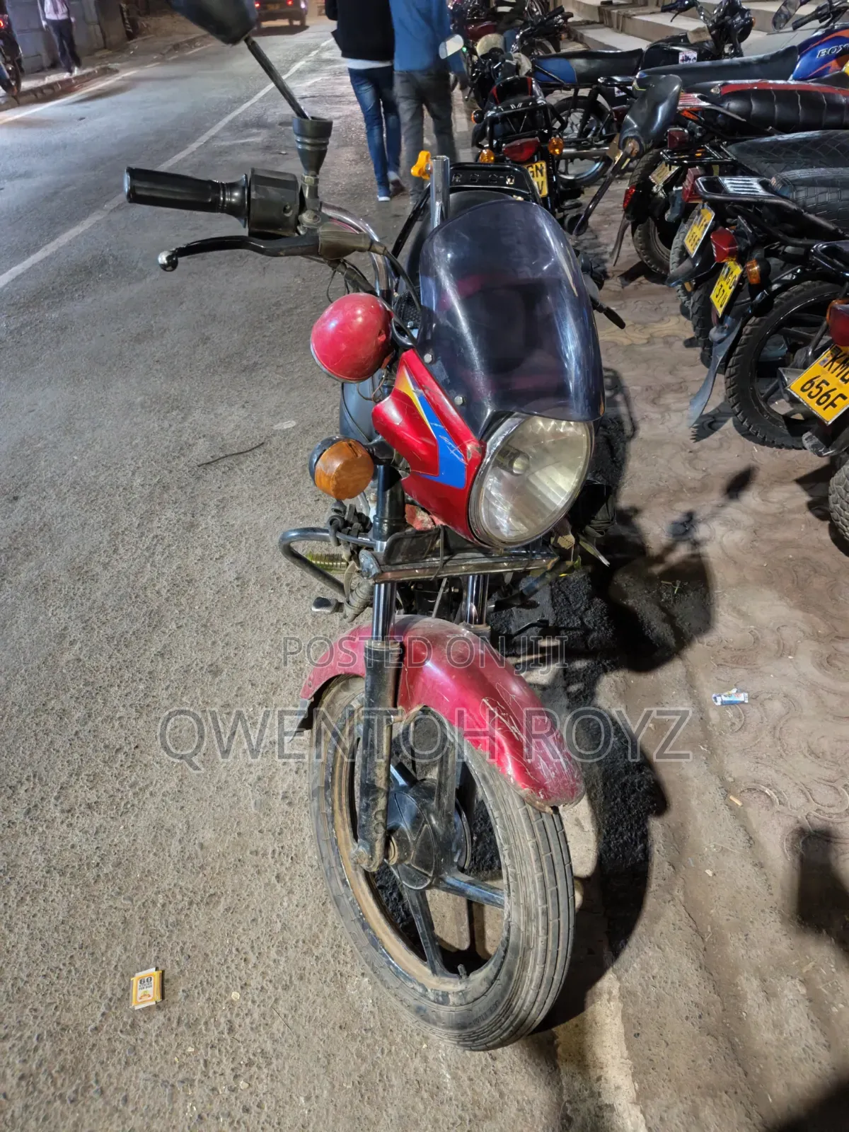 Bajaj Boxer 150 UG 2022 Red