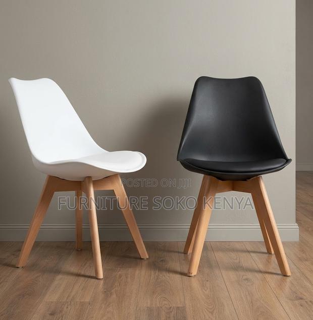 Home Chairs; Cushioned Armless Eames Vintta Chair - thumbnail 6