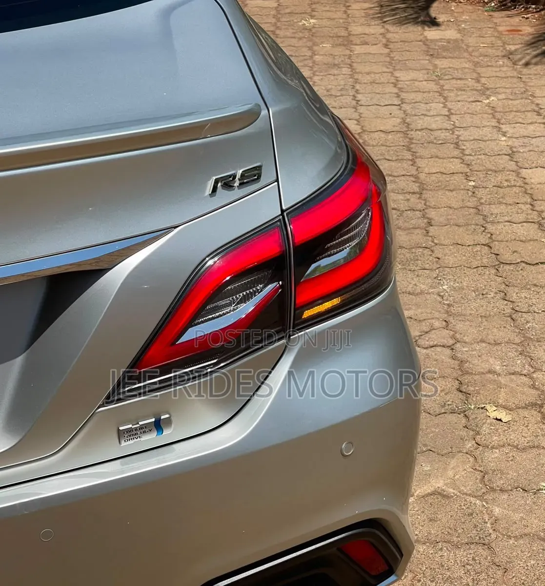 Toyota Crown 2018 Gray