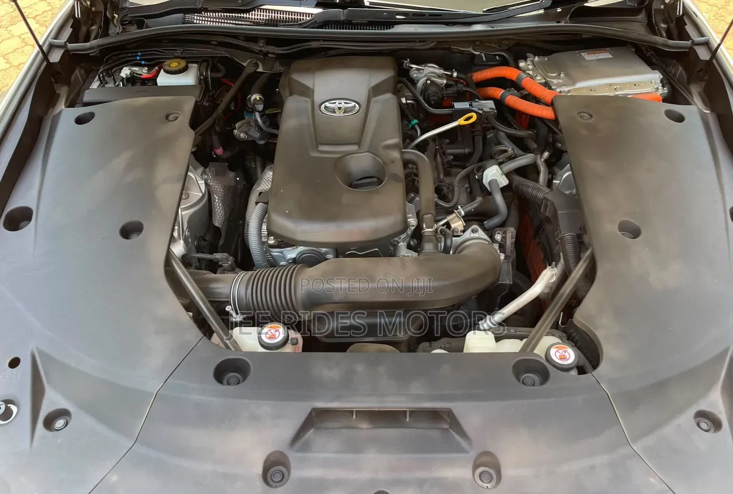 Toyota Crown 2018 Gray