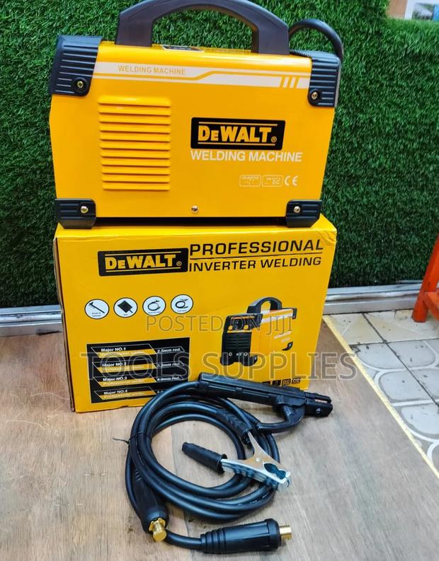 Dewalt Welding Machine/500amps - main view