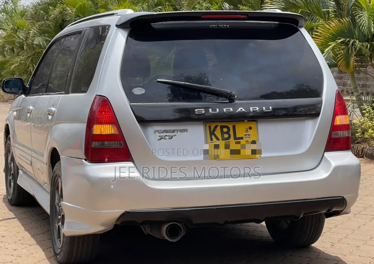 Subaru Forester 2003 Gold