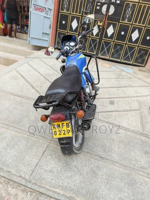 TVS HLX Plus ES 2022 Blue