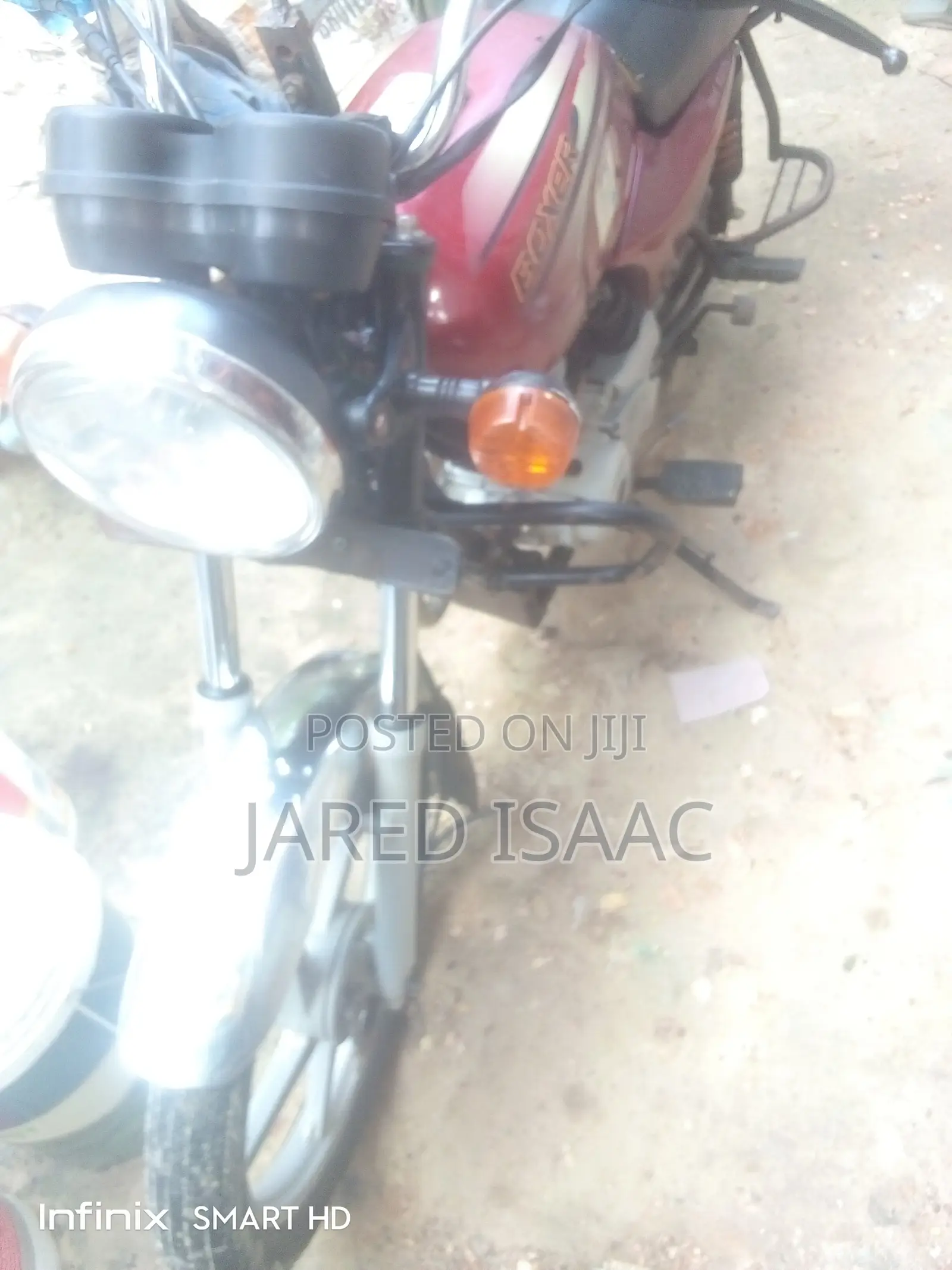 Bajaj Boxer 100 2022 Red