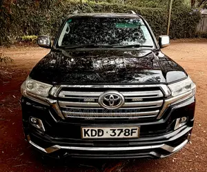Toyota Land Cruiser 2011 Black