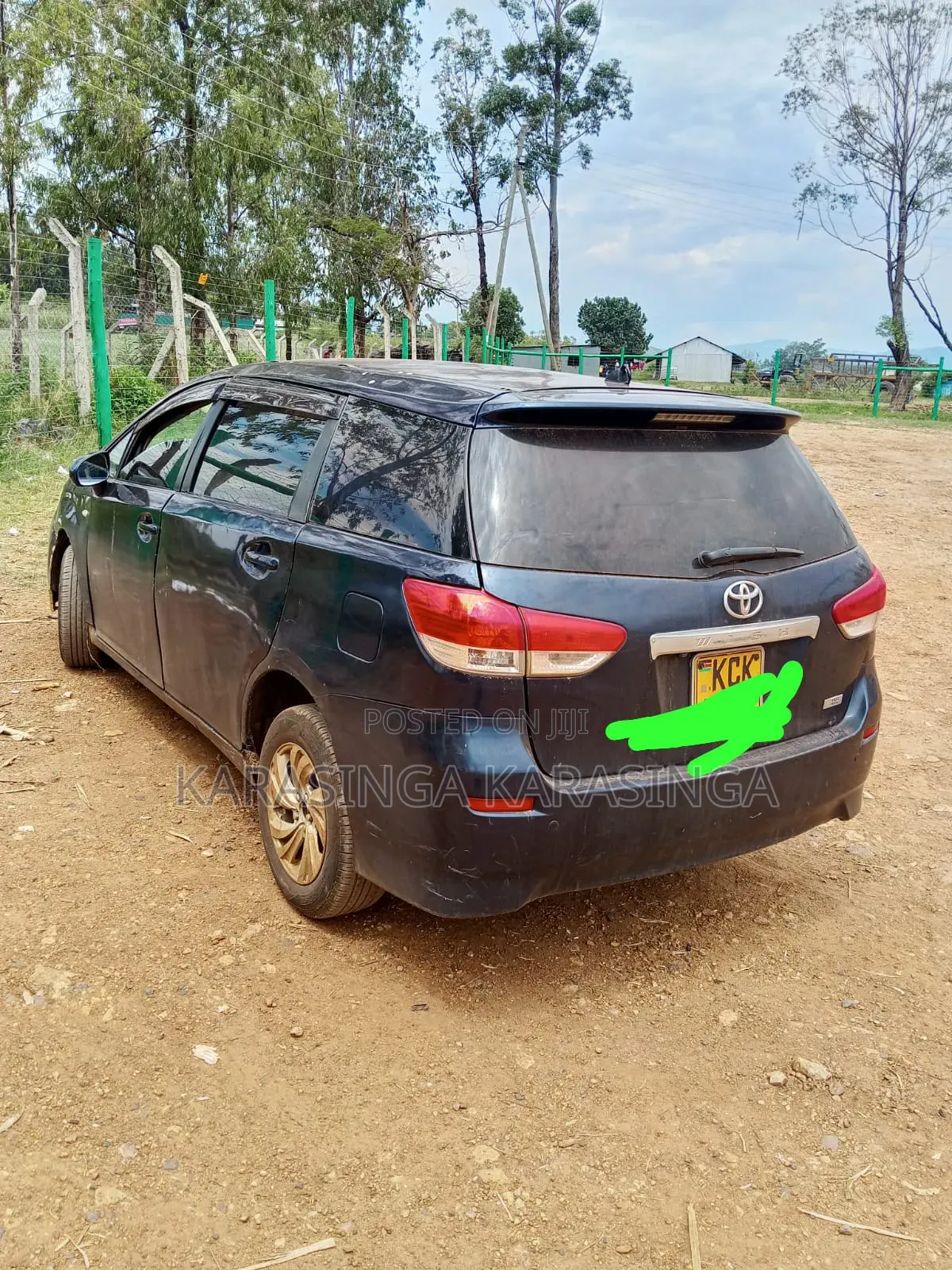 Toyota Wish 2011 Blue
