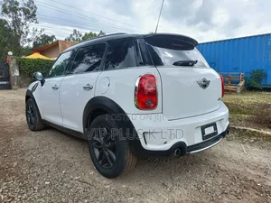Mini Cooper S 2012 White