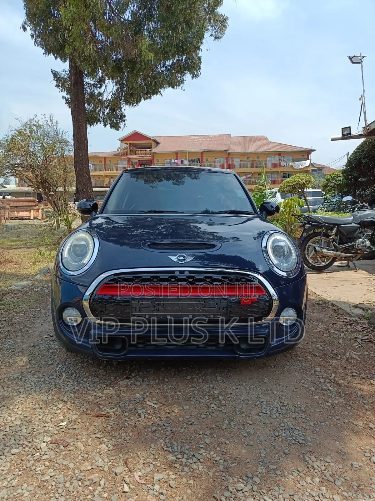 Mini Cooper 2017 Blue