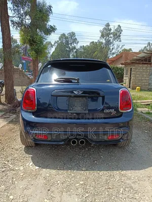 Mini Cooper 2017 Blue