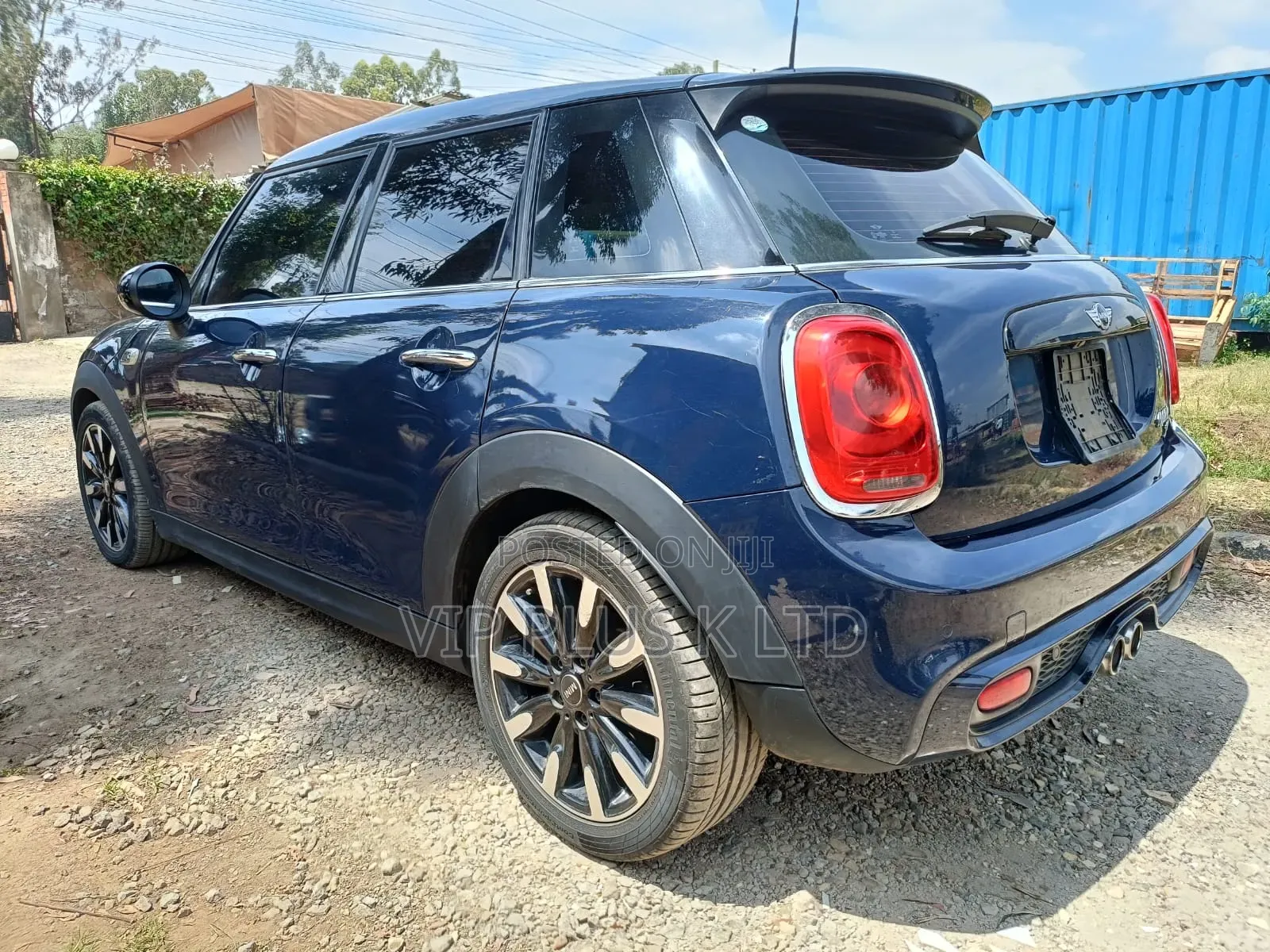 Mini Cooper 2017 Blue