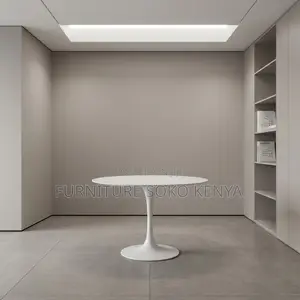 Coffee Table; Round White Tulip Coffee Table