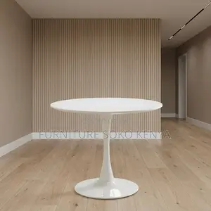 Coffee Table; Round White Tulip Coffee Table