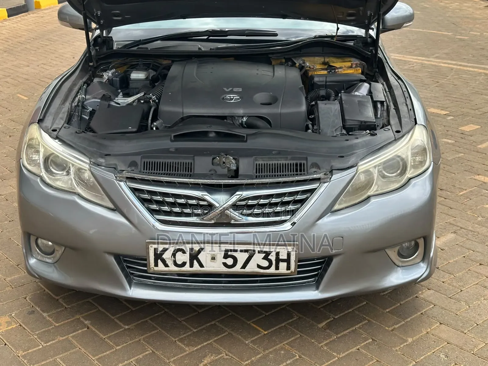 Toyota Mark X 2010 Gray