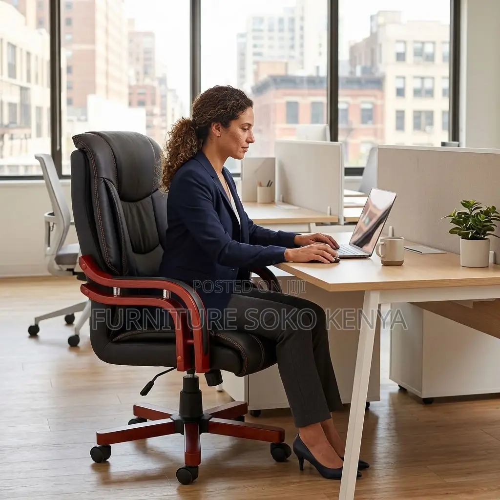 Office Chair; Executive High Leather Office Directors Chair
