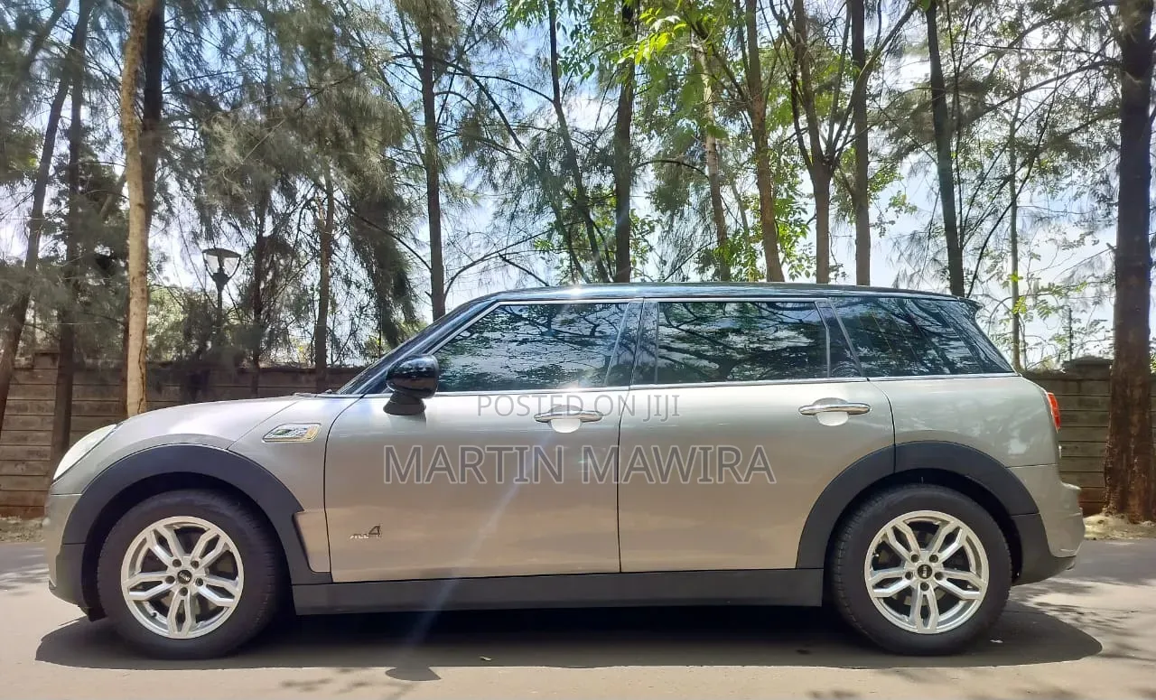 Mini Clubman 2017 Gray