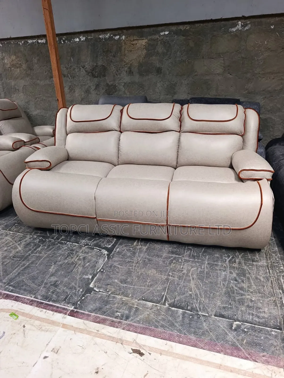 3seater Leather Fiber+ Spring Cream 