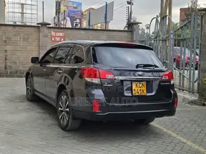 Subaru Outback 2010 Black