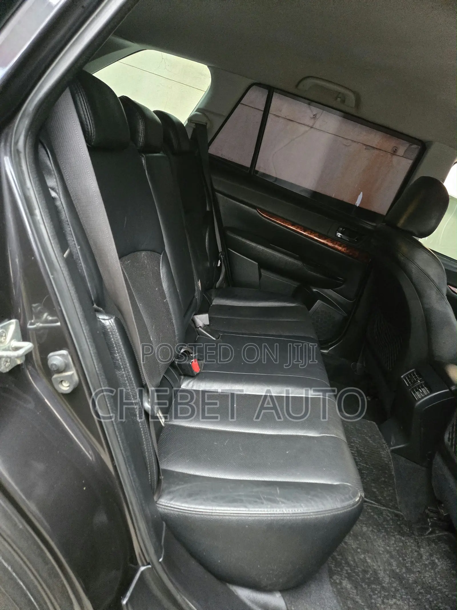 Subaru Outback 2010 Black