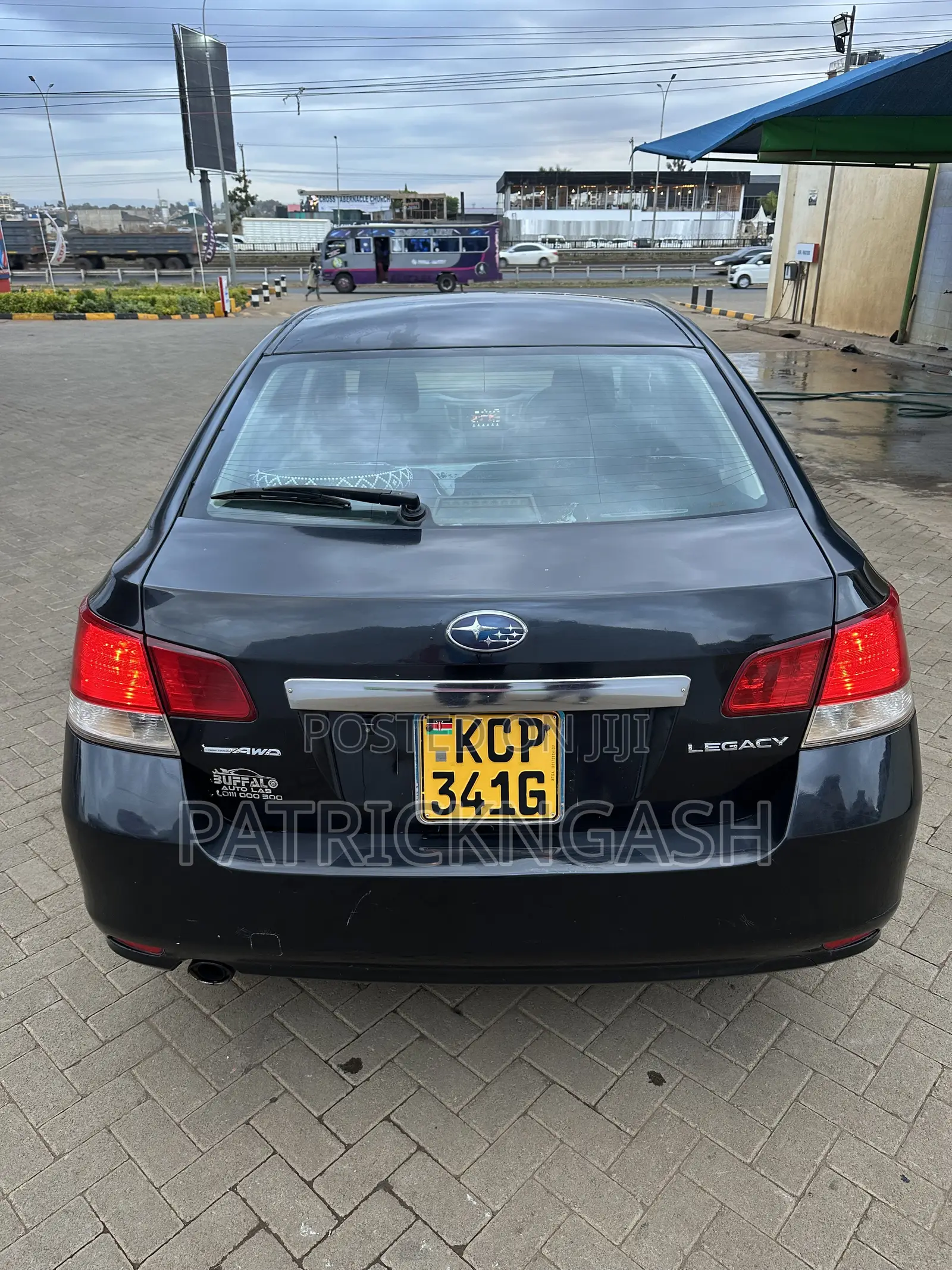 Subaru Legacy 2010 Black