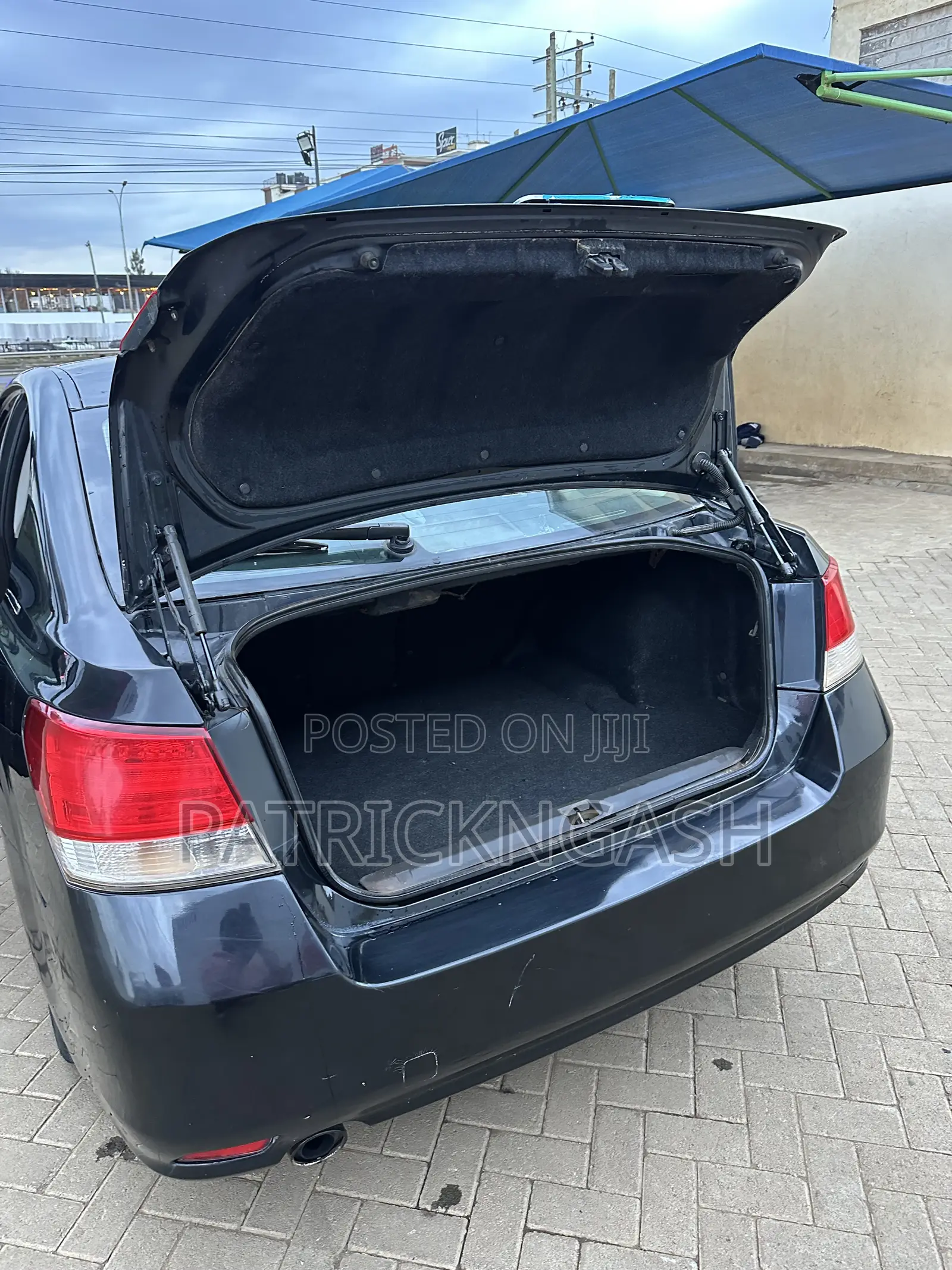 Subaru Legacy 2010 Black