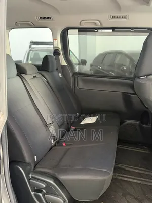 Toyota Voxy 2019 Silver