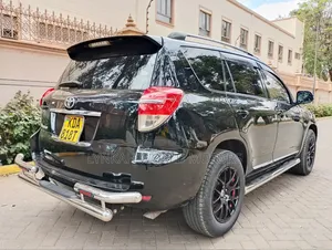 Toyota Vanguard 2013 Black