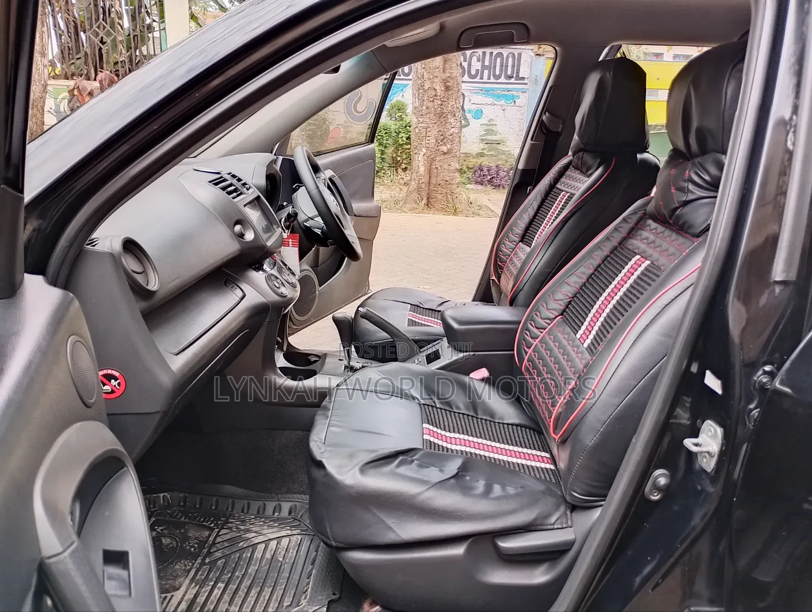 Toyota Vanguard 2013 Black