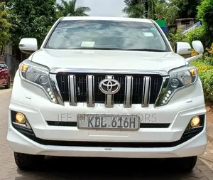 Toyota Land Cruiser Prado 2017 Ivory