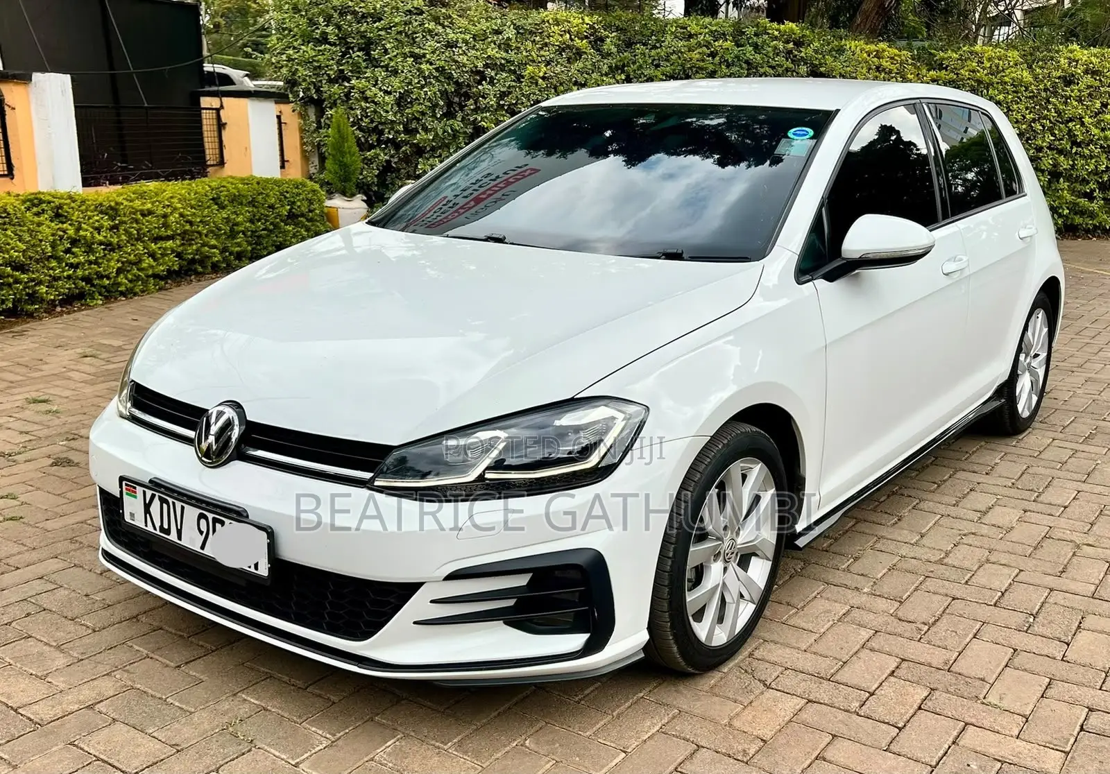 Volkswagen Golf 2018 White