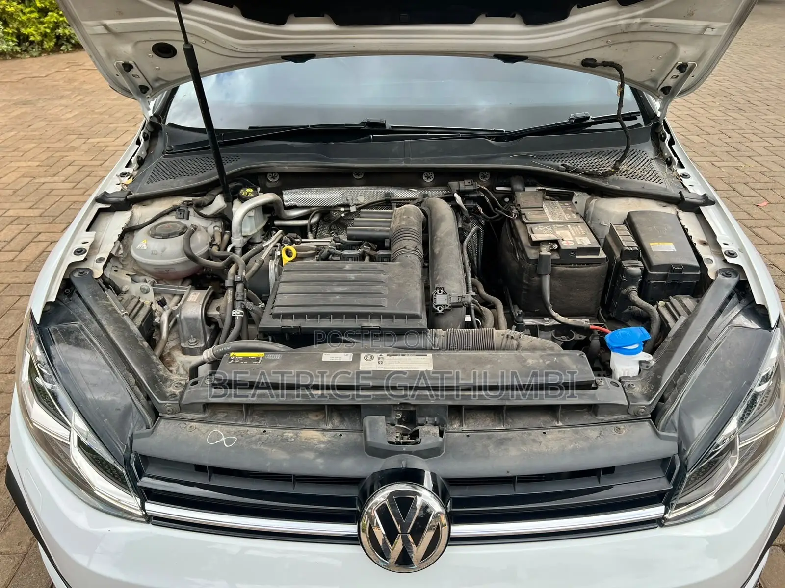 Volkswagen Golf 2018 White