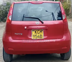 Nissan Note 2010 Red